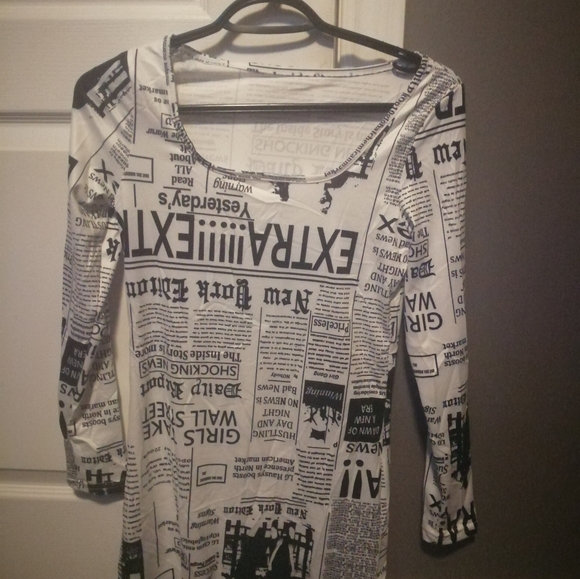 Mini dress long sleeved. - Picture 8 of 8